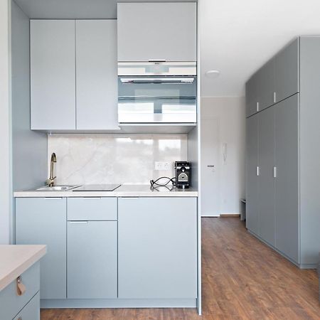 Schickes All-Inklusive Apartmentzimmer By Resida Asset Gmbh Brunn am Gebirge Bagian luar foto